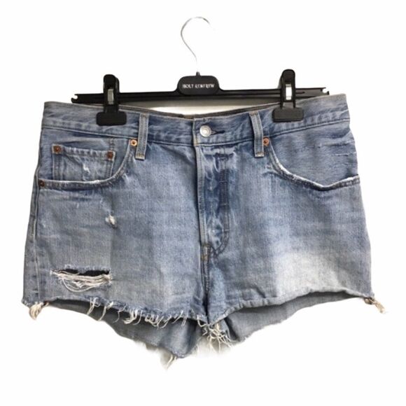 levi’s 501 High Waisted Denim Shorts Light Blue 31 - Picture 1 of 4